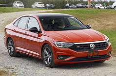 VW Jetta VII 2019