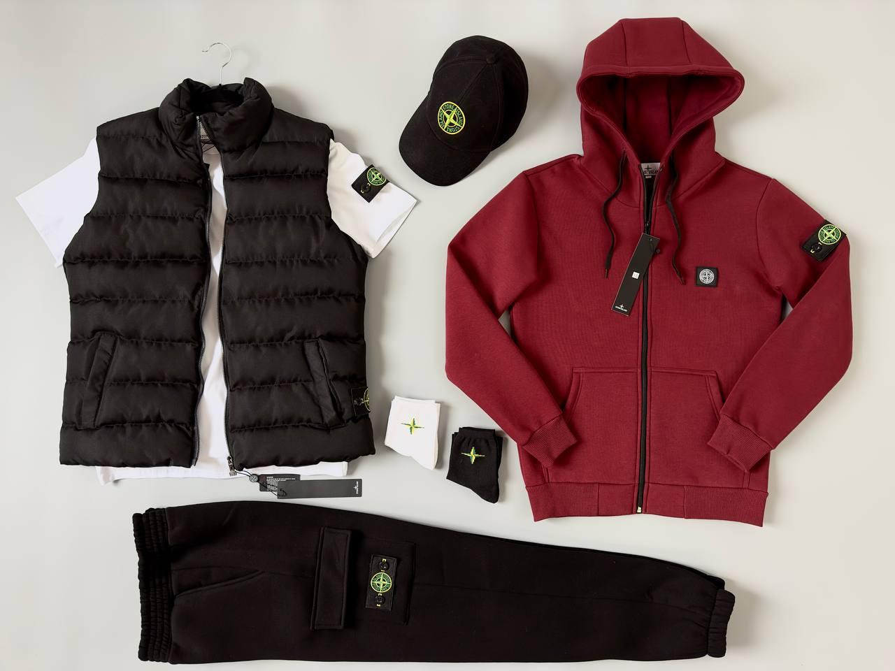 Чоловічий зимовий спортивний костюм Stone Island бордовий на флісі + Жилетка + Футболка + Кепка Стон Айленд, фото 1