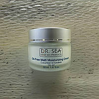 DR.SEA Матирующий безжировый увлажняющий крем.Oil-Free Moisturizing Cream