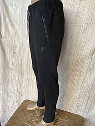 Чоловічі теплі зимові спортивні штани Nike (Найк), Чоловічі спортивні чорні штани, Зима. Чоловічий одяг