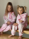Спортивний костюм тай-дай для дівчинки у біло-рожевому кольорі з матеріалу двонитка р. 104-170, фото 3