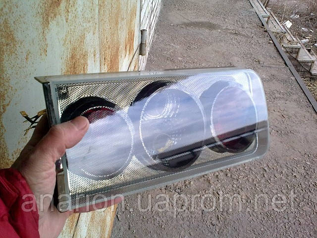 Купить Задние фонари на ВАЗ 2106 стиль Skyline №3 (тонированные), цена ...