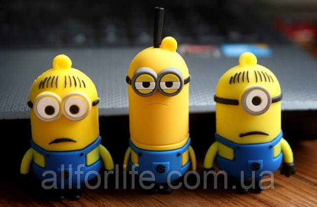 Спідниця флешка Міньйон Ґадкий я USB Flash 4 gb Minion Kevin по центру