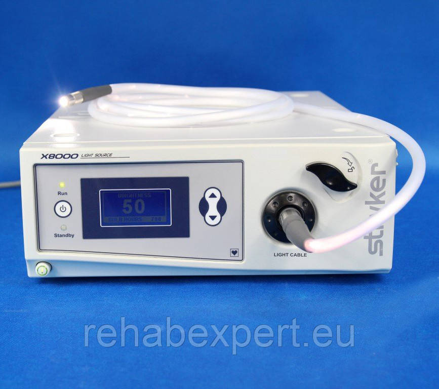 Медичний джерело світла Stryker X8000 Endoscopy Light Source, фото 1