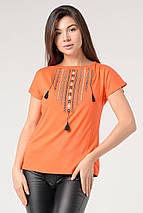 Практична повсякденна вишита жіноча футболка в помаранчевому кольорі «Намисто» XS, фото 3
