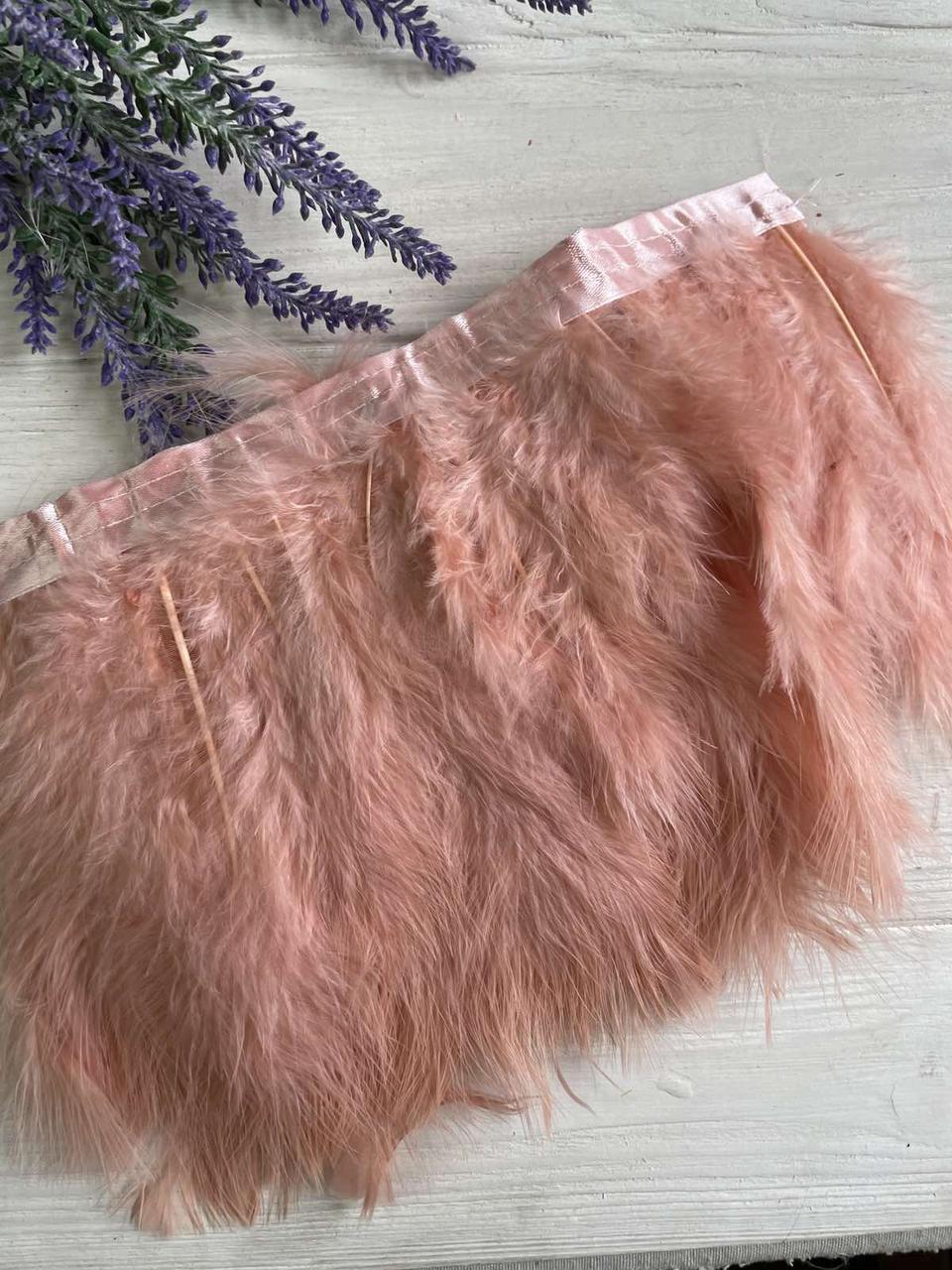 Пір'яна  тасьма з лебедя  2 метри , персиково рожева