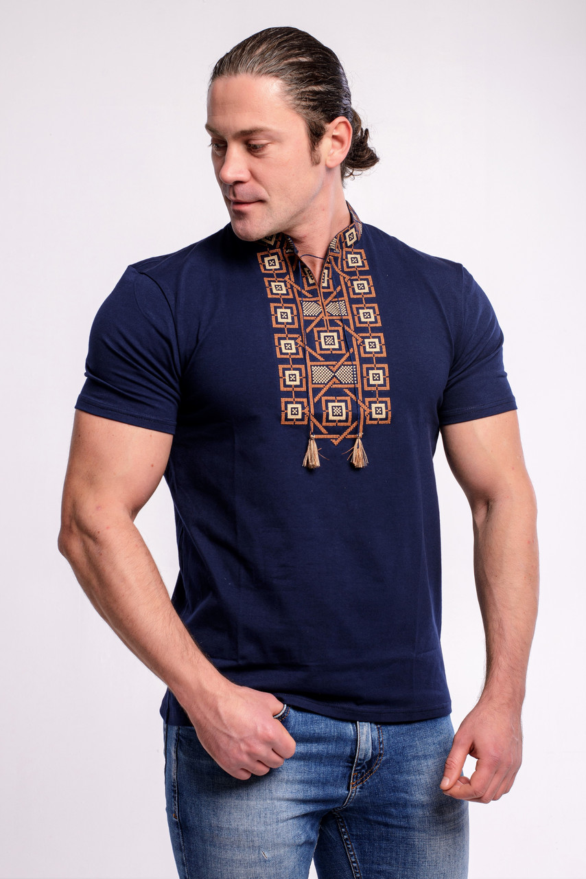 Модная мужская футболка с вышивкой «Оберег с коричневым» S - фото 3 - id-p1528152541
