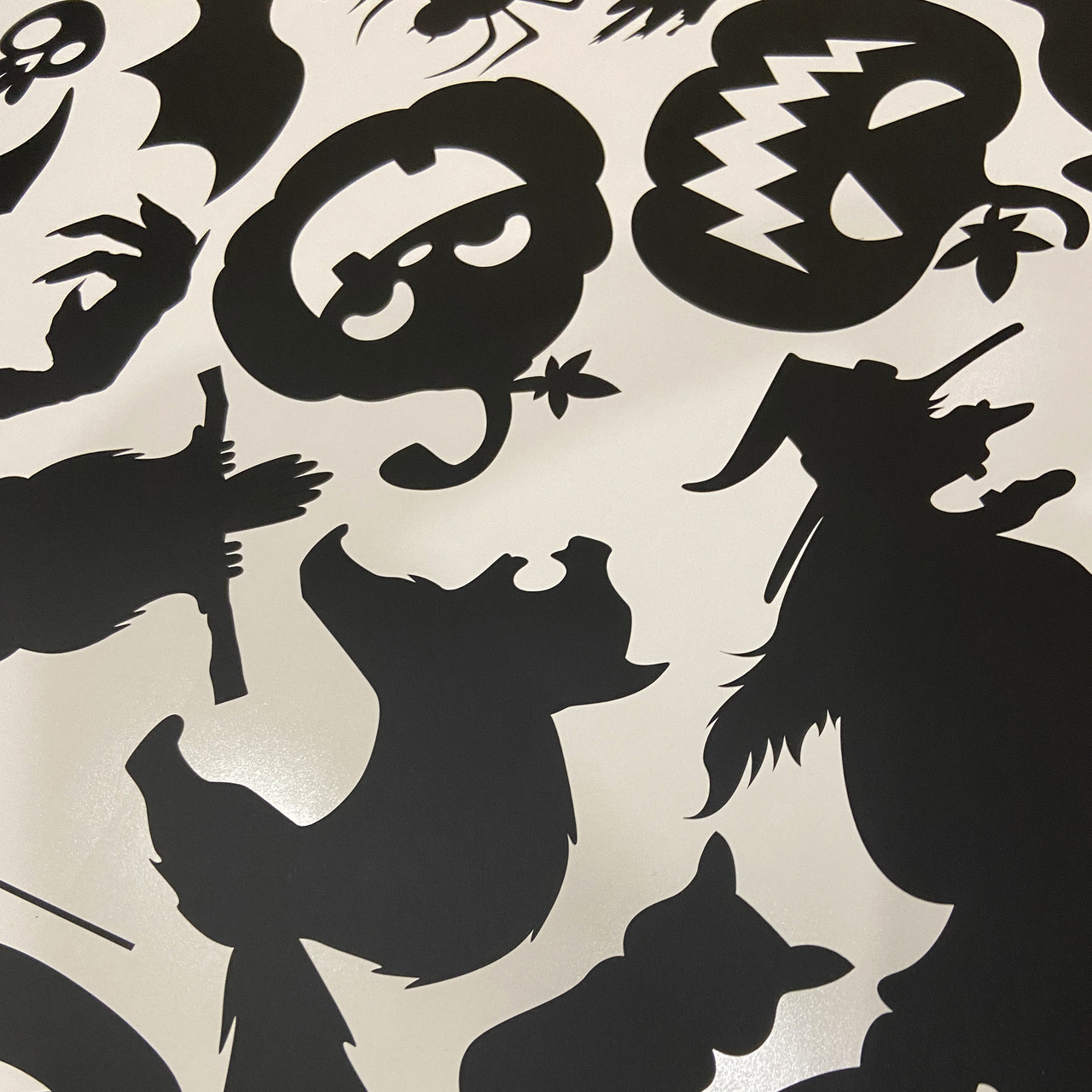 Набор наклеек на стену Страшный Хэллоуин (ведьма привидения тыквы коты руки сова паук череп) Черный матовый - фото 4 - id-p1960713625