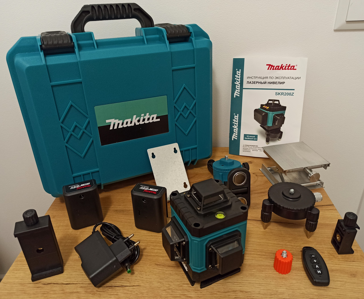 Лазерний нівелір 4D Makita RMG 16, фото 1