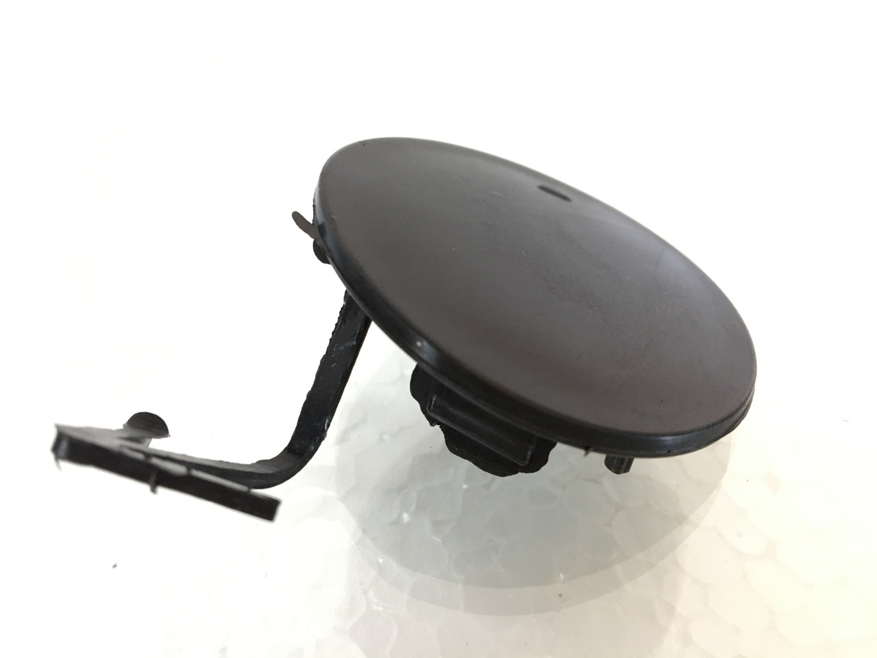 Заглушка буксир гака переднього бампера Kia Optima 2014-2015 865882T500, фото 1