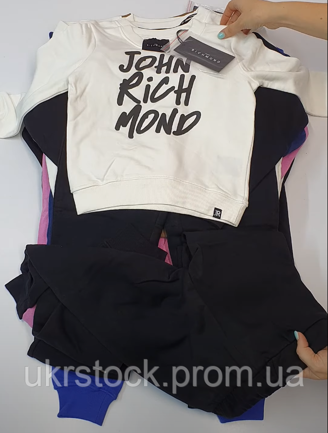 Костюми дитячі Trussardi, John Rihcmond, сток оптом костюми брендові 20€