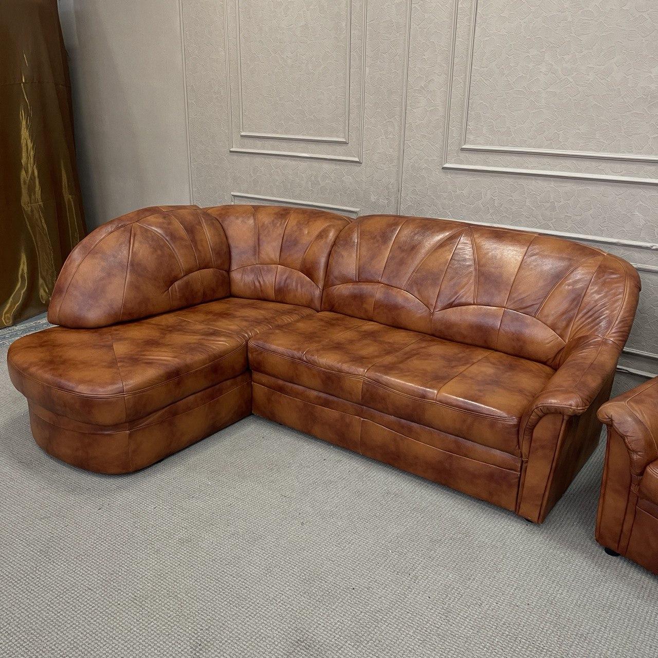 Комплект из натуральной кожи диван и кресло - фото 2 - id-p1962176606
