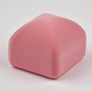 Футляр классика розовый бархат для ювелирных изделий под кольцо серьги или кулон размер 5Х4Х5 см