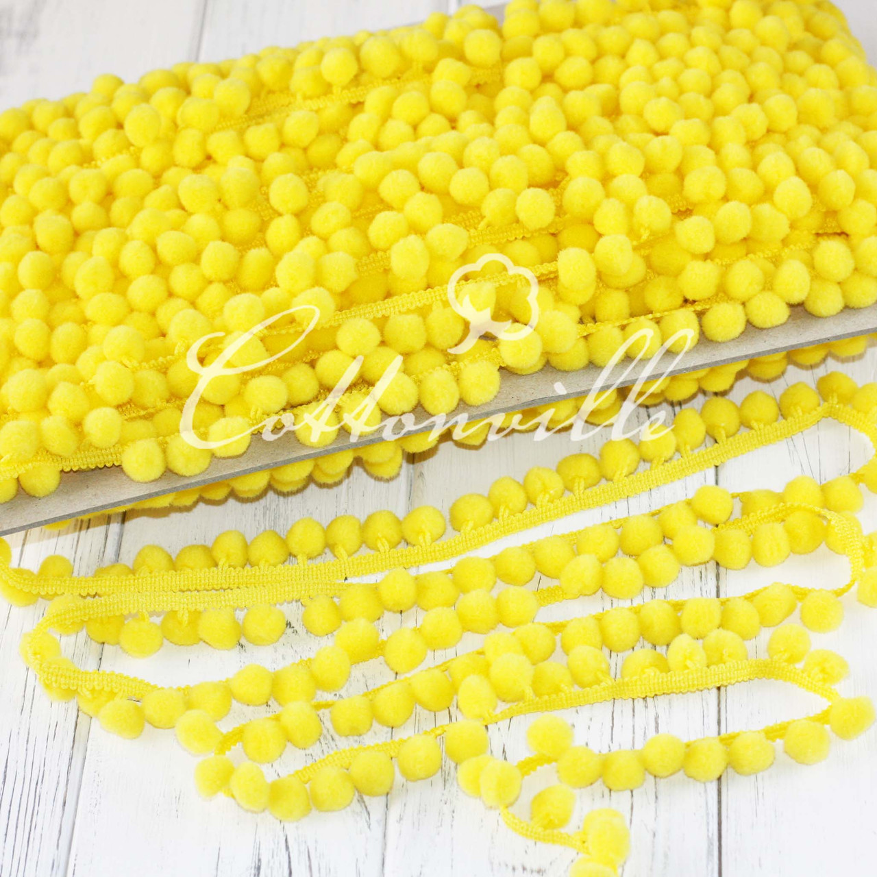 Тасьма з помпонами 10 мм ЖЕЛТАЯ (залишок 3 м)