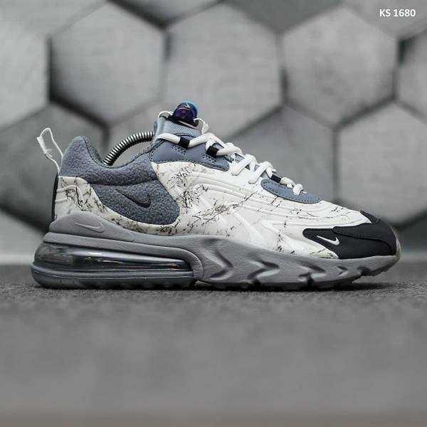 Nike 270 react black and white deals