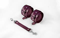 Шкіряні кайданки Hand Restraints Burgundy Feral Feelings
