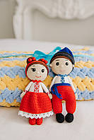 Пара Українців ляльки вʼязані українка козак Українець