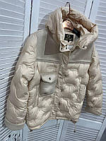 Женская стеганная куртка с капюшоном со вставками из экокожы