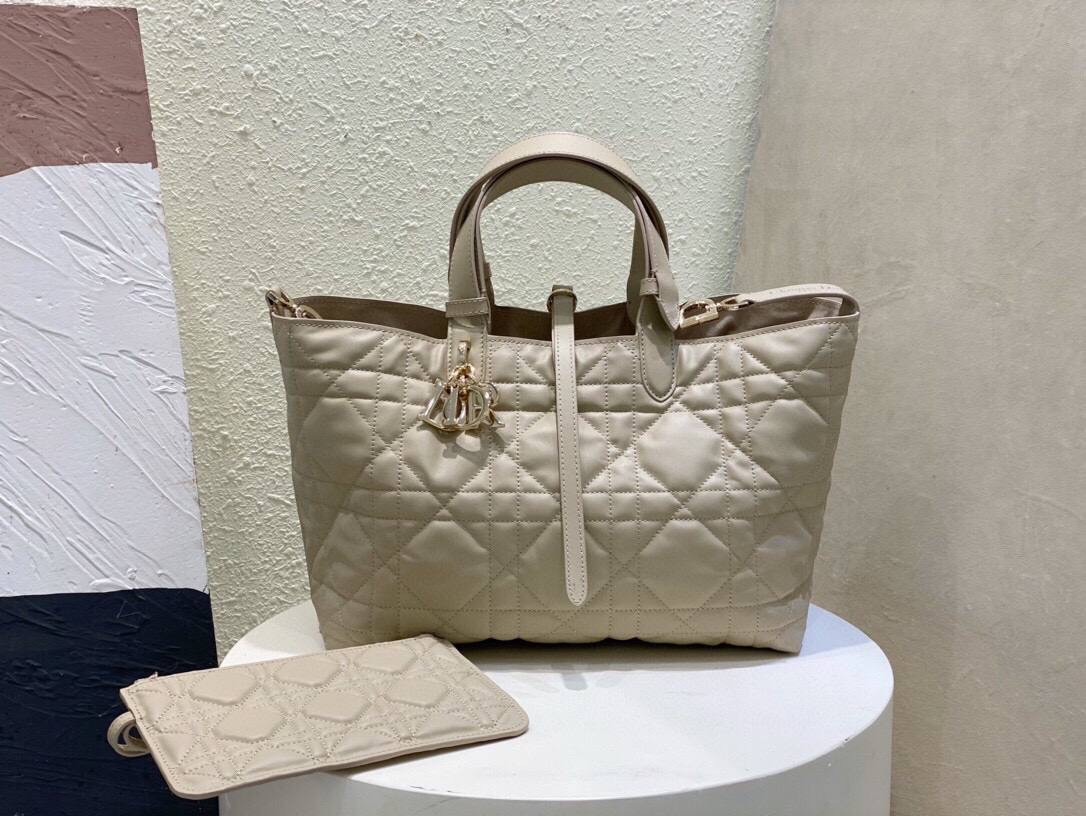 Сумка Dior Toujcurs