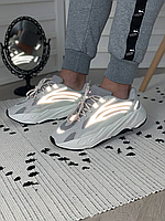 Кроссовки Adidas Yeezy 700 v2 Static / Адидас Изи 700 Серые Рефлективные