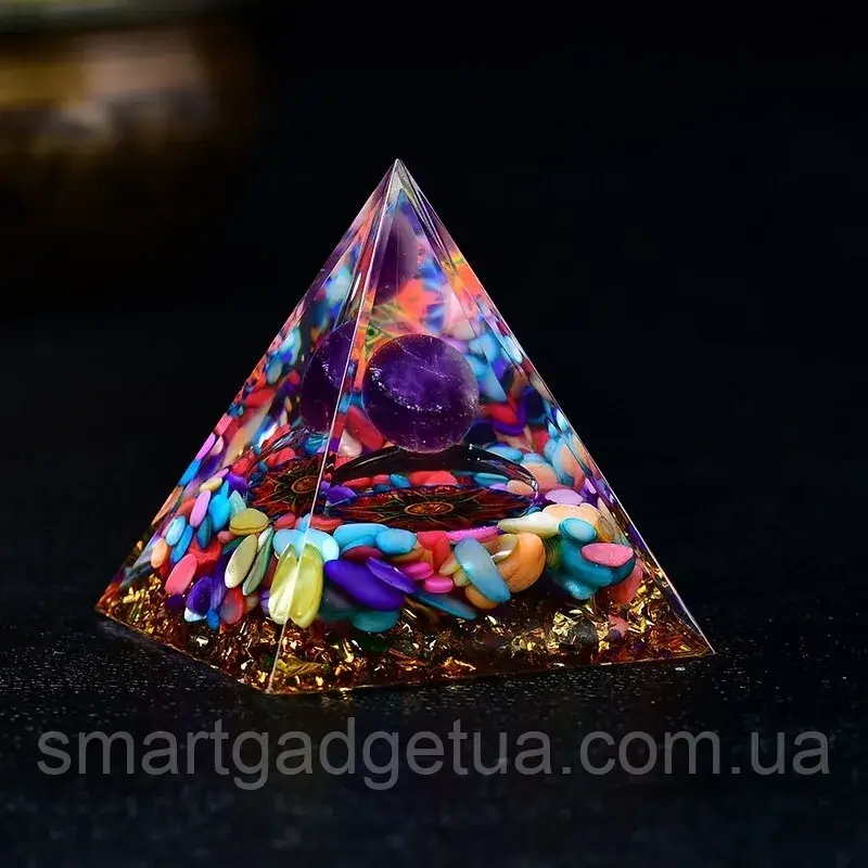 Енергетична піраміда - гармонізатор Color Agate Сім Чакр з кулькою з натурального мінералу / Фен шуй