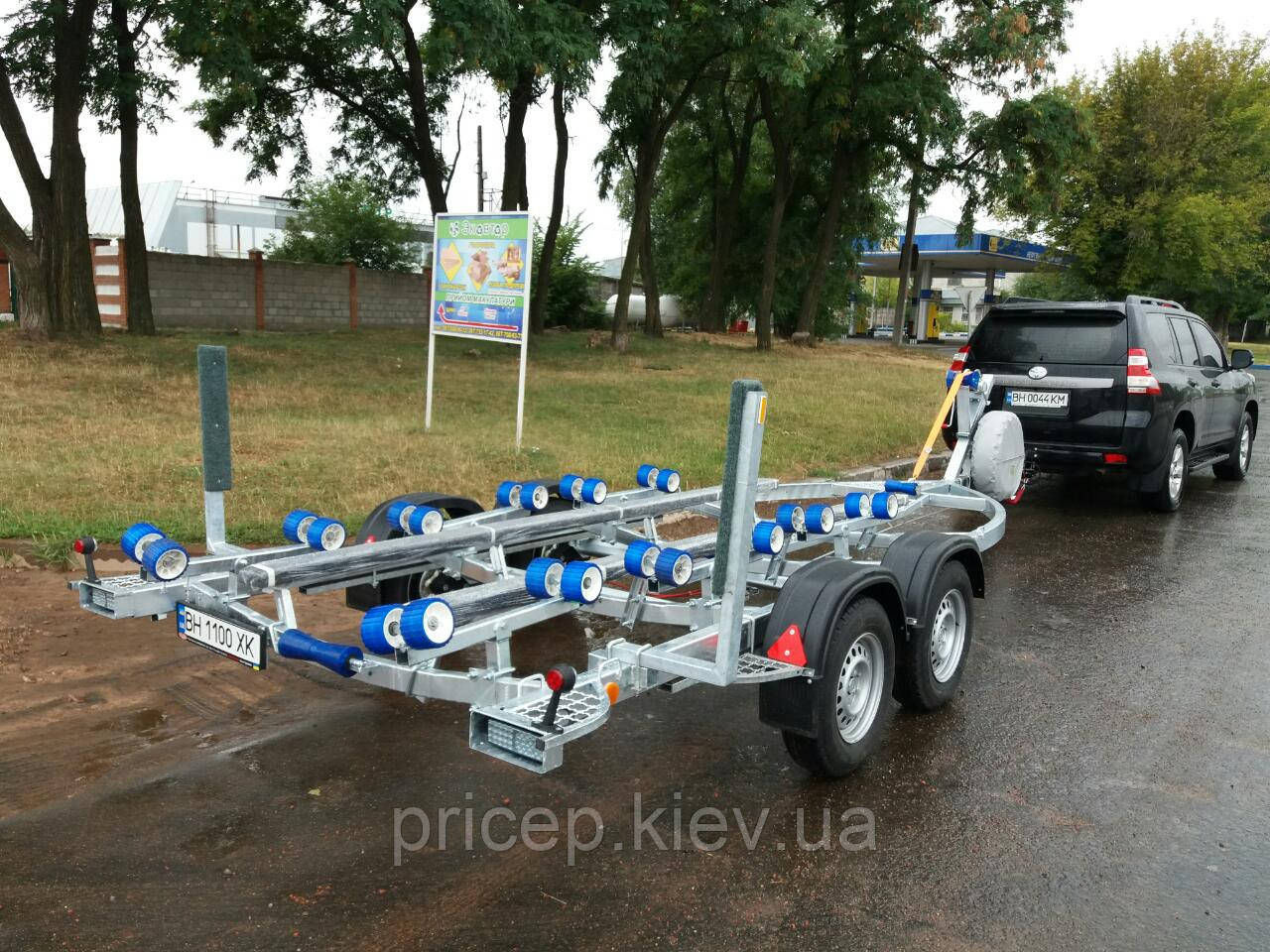 Лафет для катера 2,2т, 6,2 м. Два гальмівні торсиони!