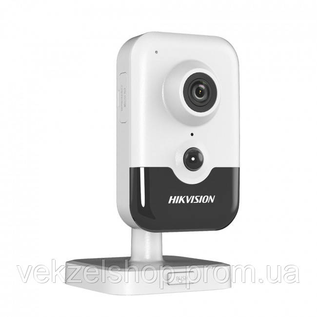 2 Мп IP-відеокамера Hikvision з Wi-Fi DS-2CD2421G0-IW (W) (2.8 мм)