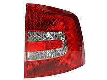Ліхтар задній прав (P21W) SKODA OCTAVIA II Універсал 02.04-06.13 714027590204 (Magneti Marelli)