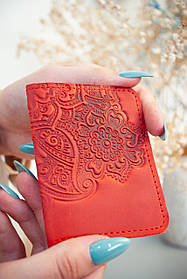 Обкладинка для ID паспорта жіноча шкіряна червона з тисненням Квітучий Сад | Обкладинка на права 4 відділа