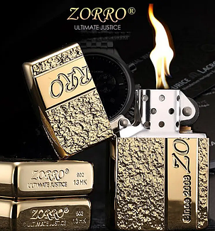 Запальничка бензинова золота ZORRO Ultimate Justice в жерстяній коробці, фото 2