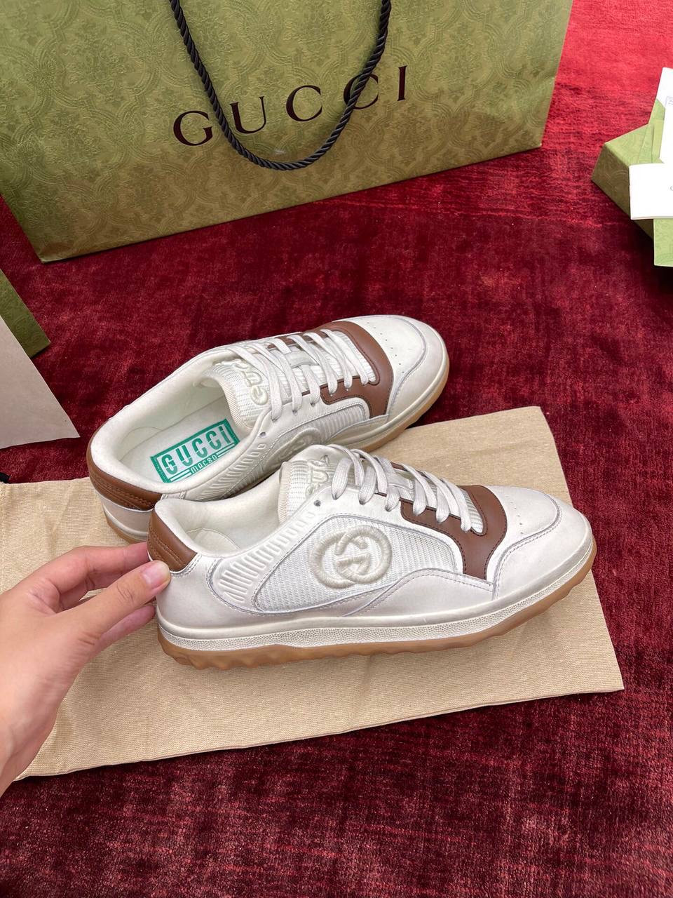 Чоловічі кросівки Мас80