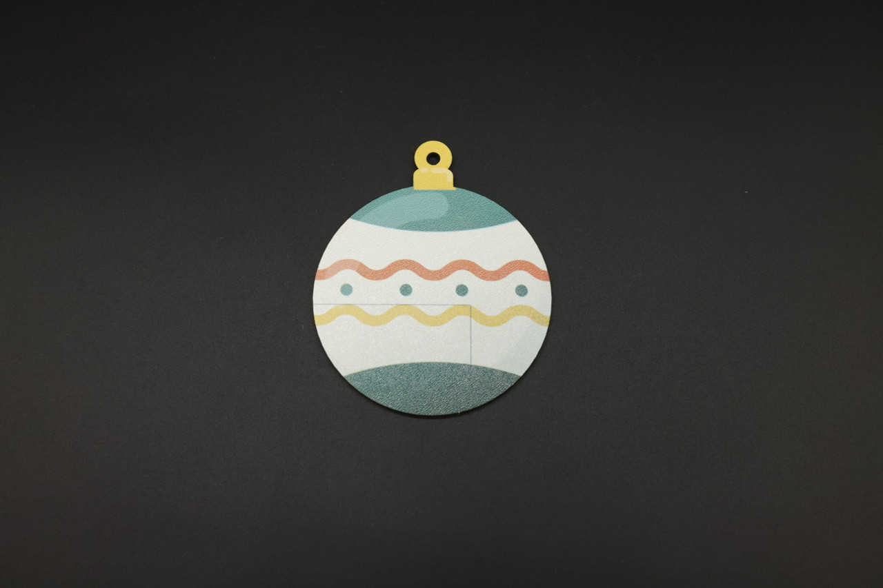 Дерев'яна новорічна іграшка з друком. 8см