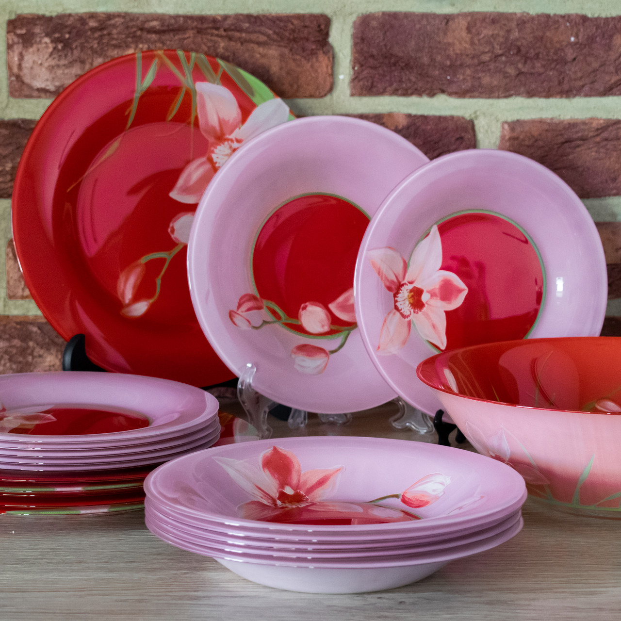 Сервіз столовий Red Orchis 19 предметів Luminarc N4656