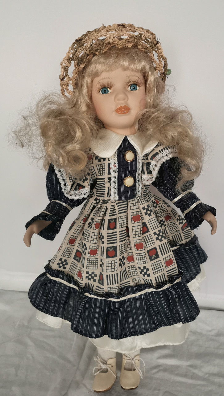 Порцелянова колекційна лялька Діана