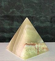 Пирамидка из оникса 7х7 см