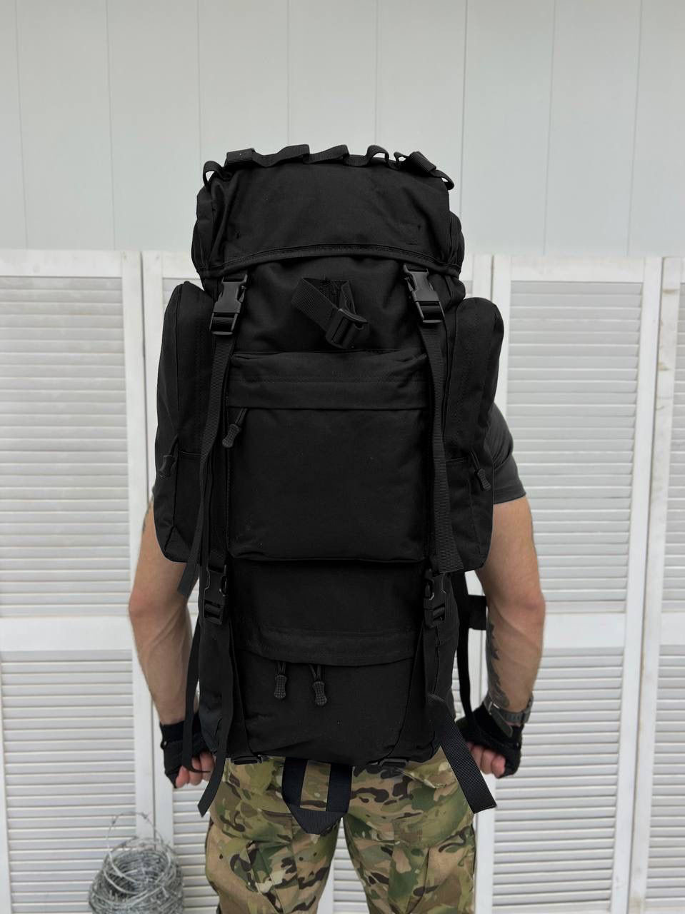 Большой походный туристический рюкзак с металлическим каркасом черный 80 л - фото 2 - id-p1963698376