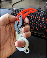 Игрушечный нож Kerambit Knife