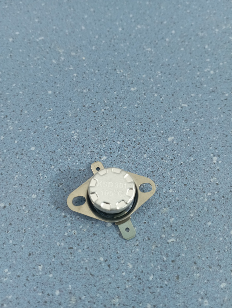 Термореле KSD301 250V 10A 105C