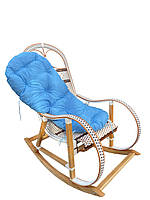 Кресло-качалка плетеное из лозы с накидкой