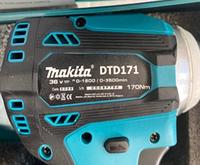 Акумуляторний безщітковий імпульсний гвинтоверт Makita DTD171 (36 В, 5 а/г)