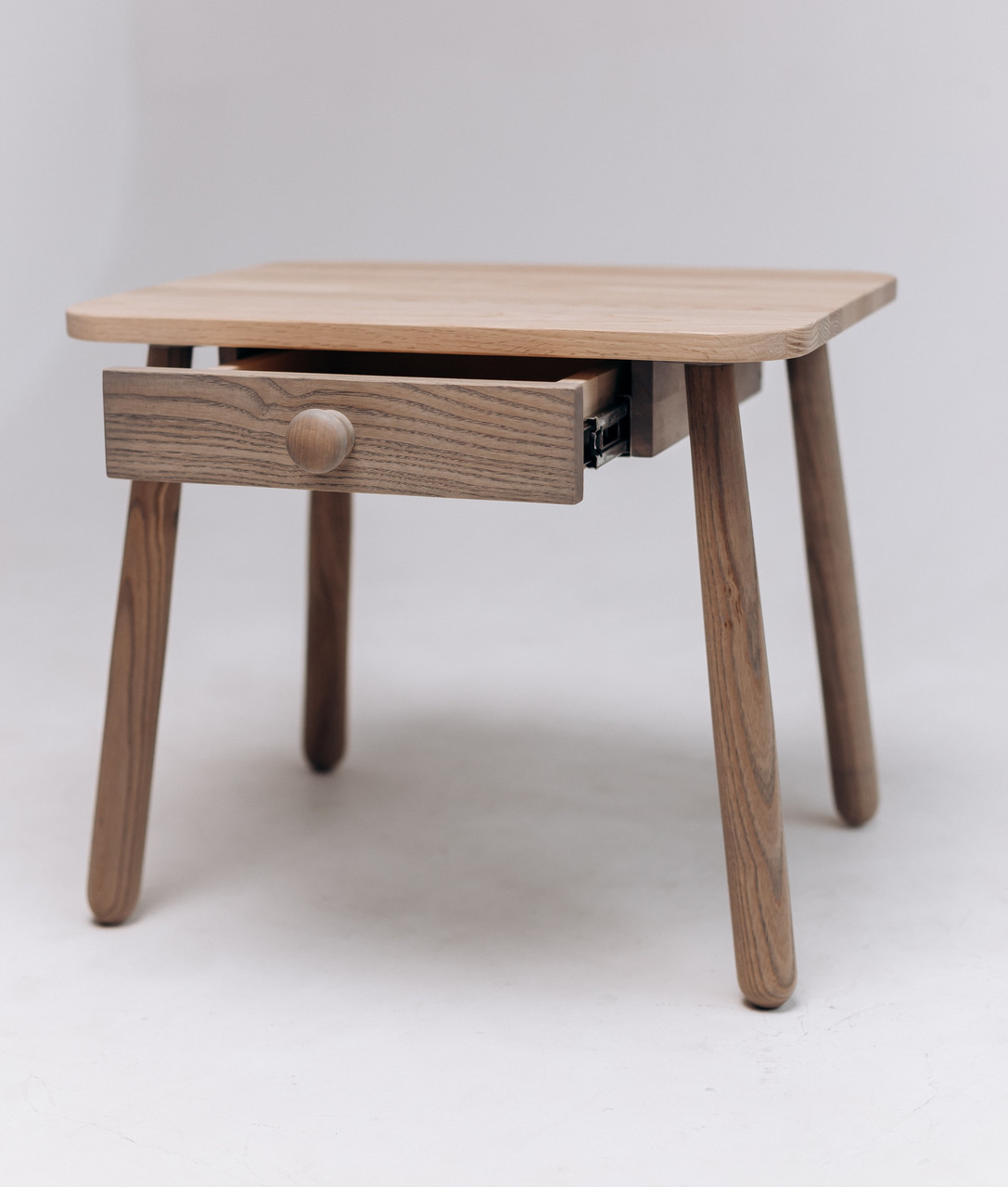 Столик для дітей "Монтессорі" з натурального дерева з шухлядкою, фото 1