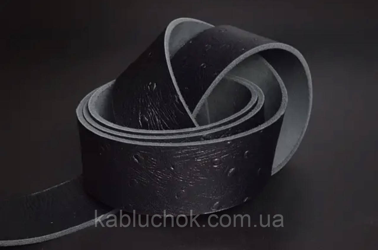 Ремінна смуга 38 мм*138 см шкіра з тисненням під страуса колір чорний, фото 1