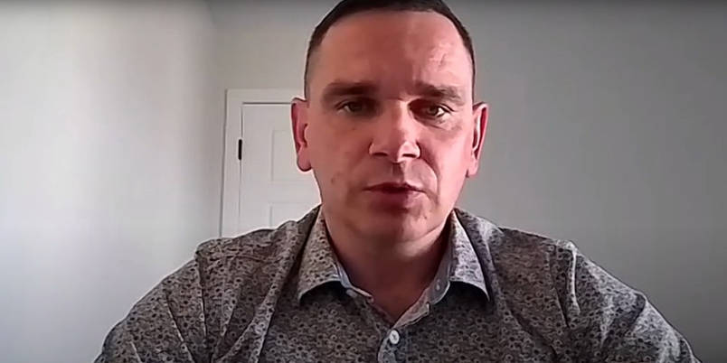 Експерт з робототехніки Михайличенко Євген презентує інноваційний робот для гуманітарного розмінування на конференції "Гуманітарне розмінування України, проблеми та шляхи вирішення"