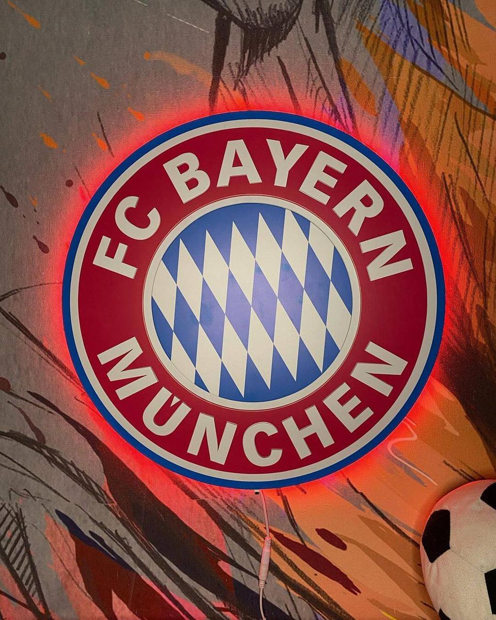 Об'ємна емблема з LED підсвіткою ФК "Бававія Мюнхен", FC Bayern Munchen, 40х40 см, футбольний декор.