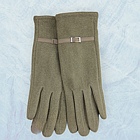 Перчатки женские велюровые с мехом и декоративным ремешком осень-зима размер L бежевый