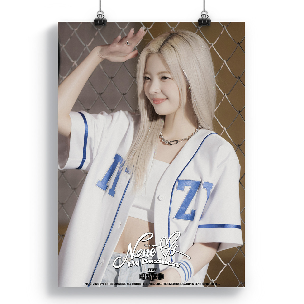 Плакат ITZY 50 Lia