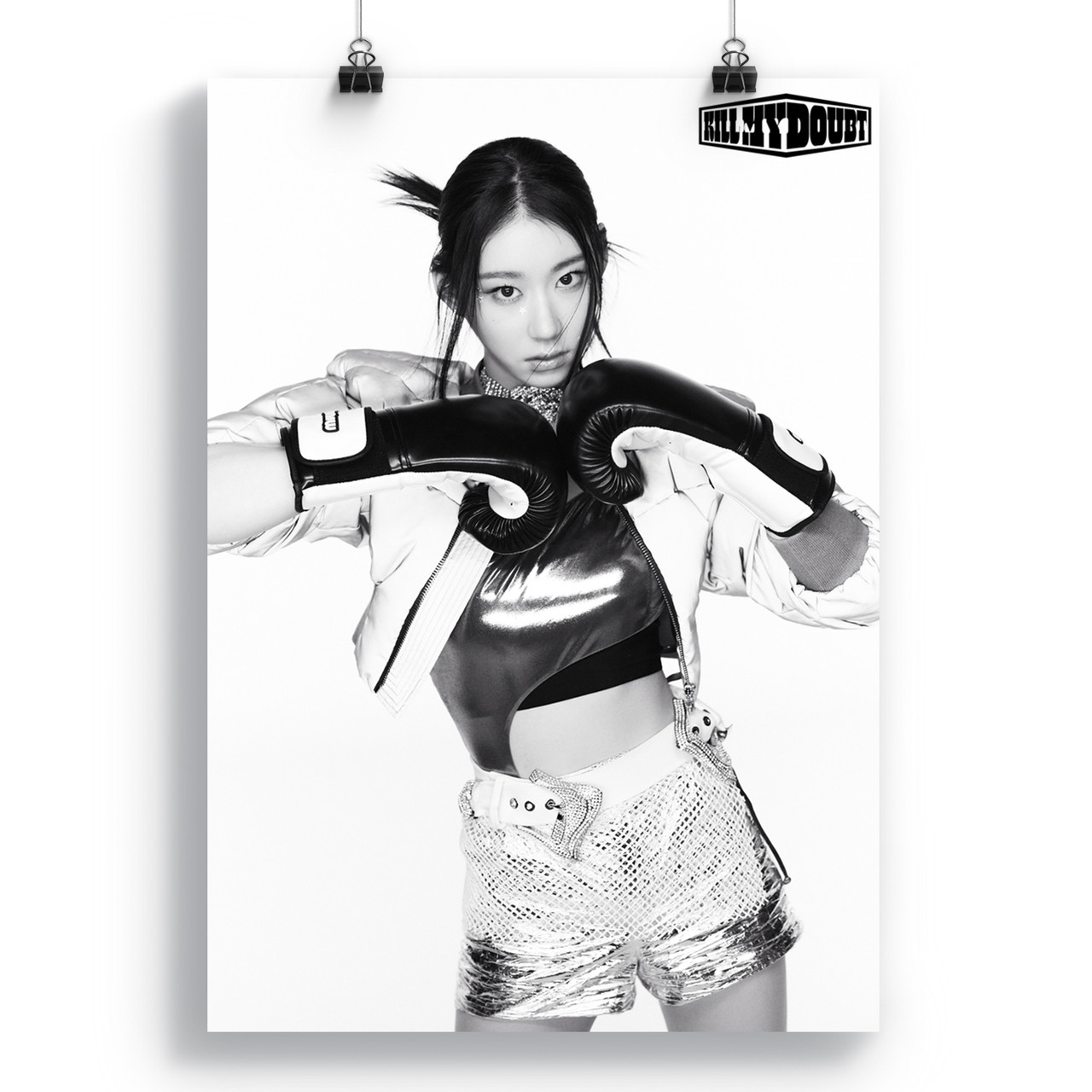 Плакат ITZY 104  Chaeryeong