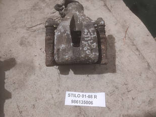 Б/у супорт правий 986135006 для Fiat Stilo 2001-2008 R