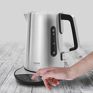 Компактний електрочайник CASO WK2500 CASO1871 Німеччина гарні з сенсорним дисплеєм