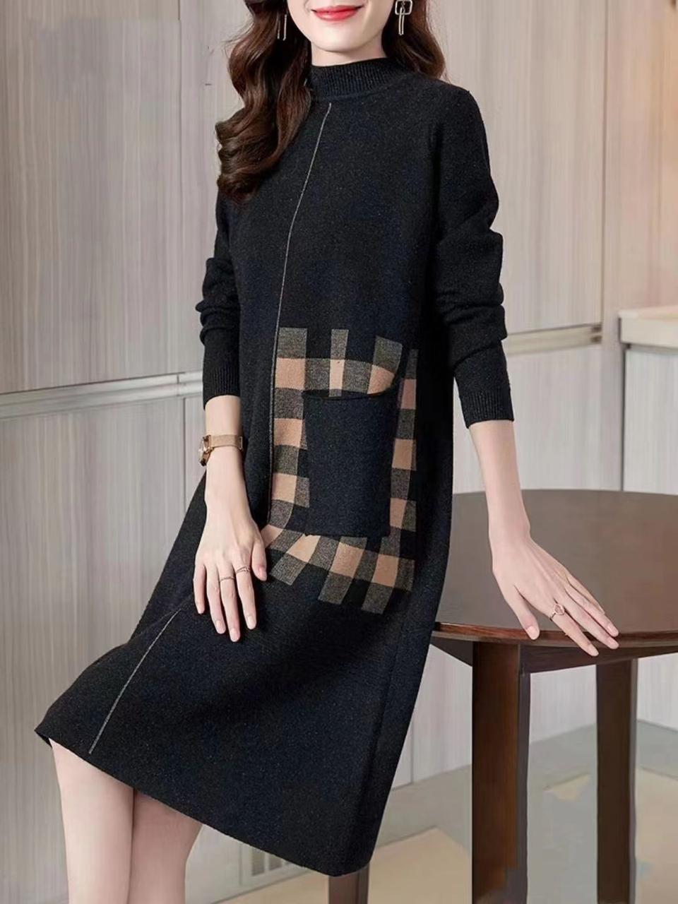 Сукня жіноча повномірна в'язана у чорному кольорі.Розмір 52-54